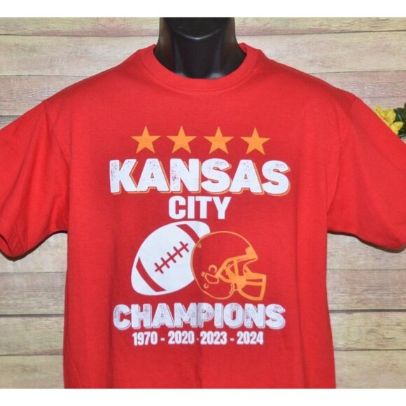 NWT Red Printbox Kansas City Champions Football Fan T- Shirt Size M Fan Gear - Picture 2 of 7